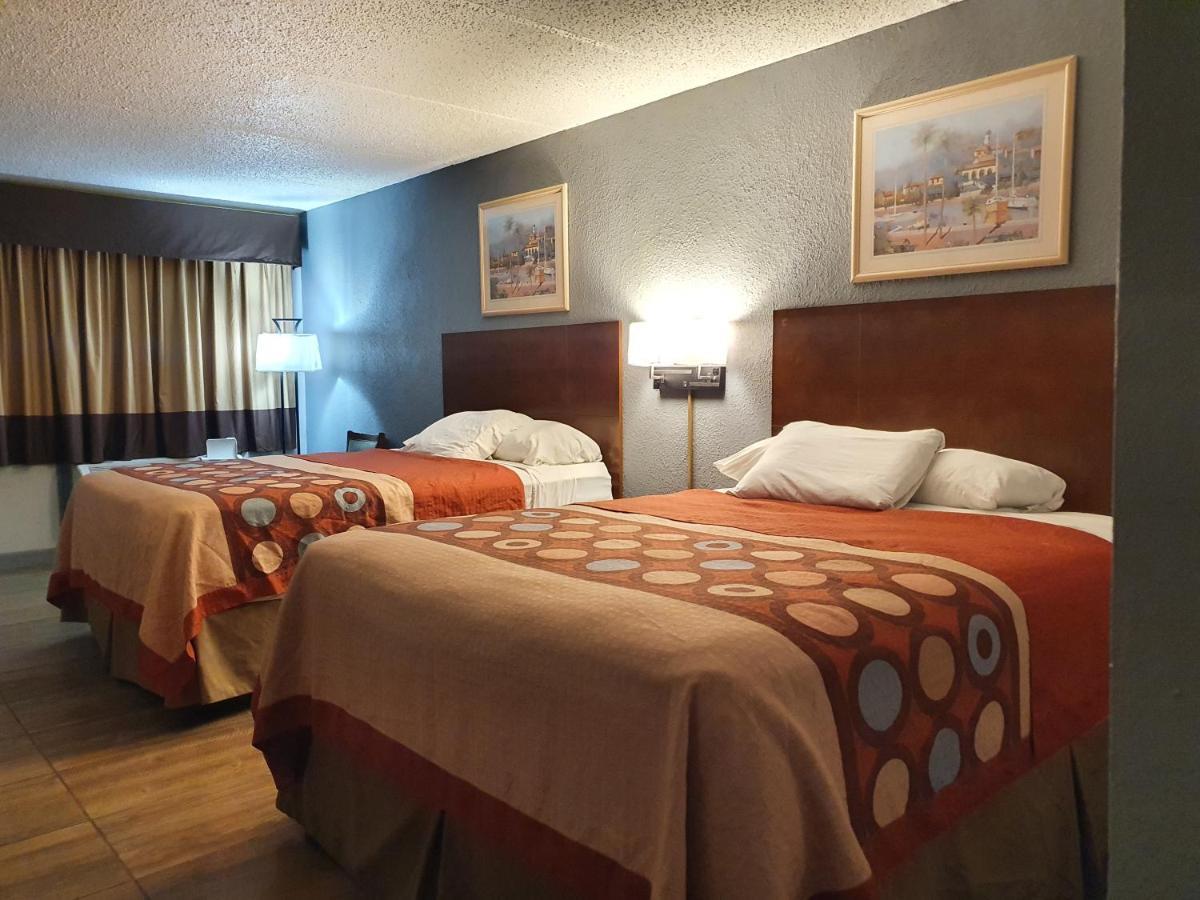 Queen Room with Two Queen Beds,1189324189:JPEG