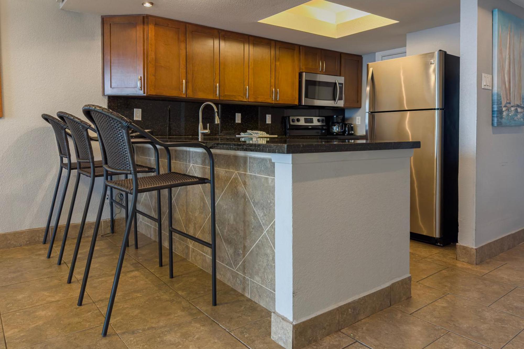 Two-Bedroom Condominium9th-12th Floor,1661123605:JPEG